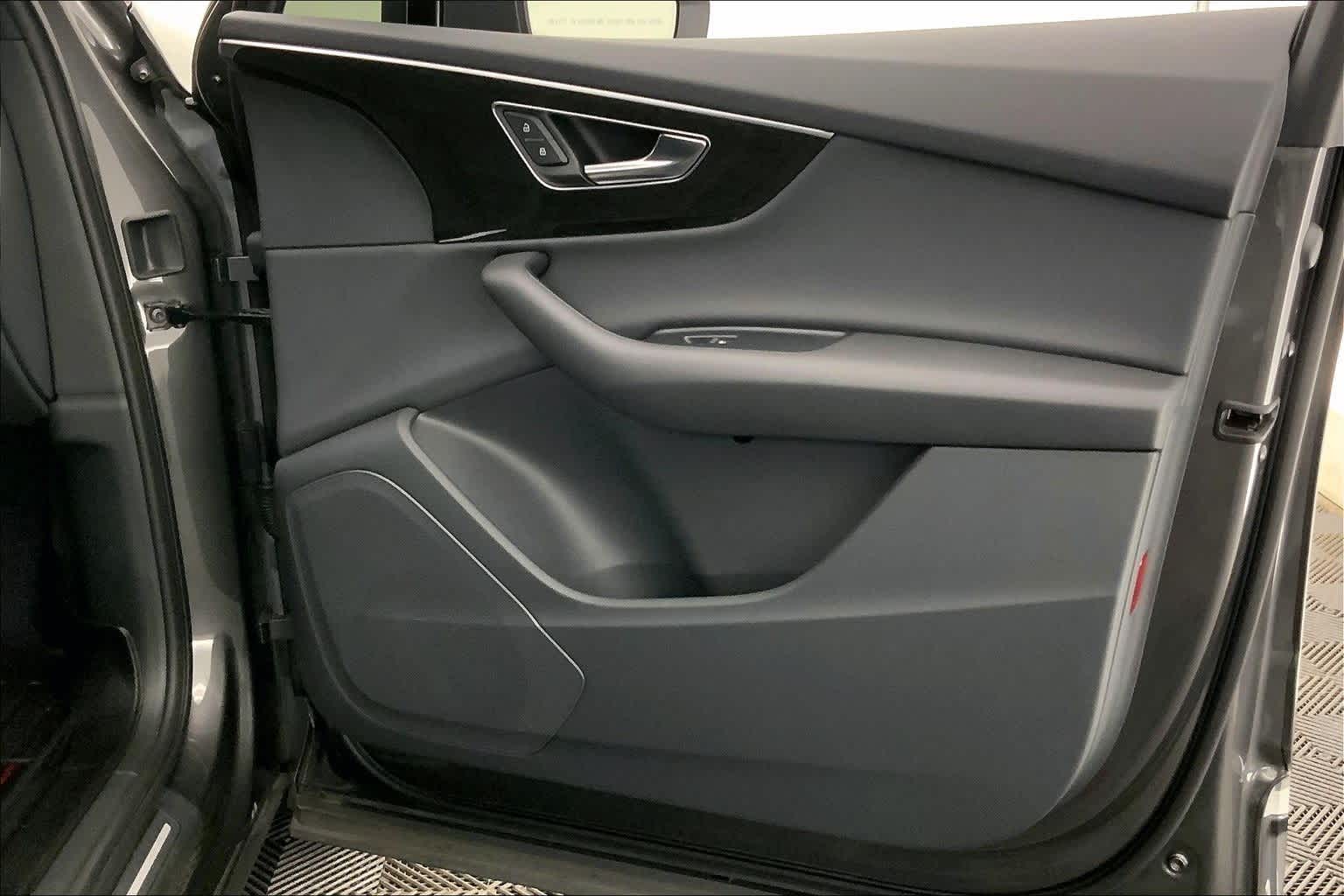 2021 Audi Q7 Premium