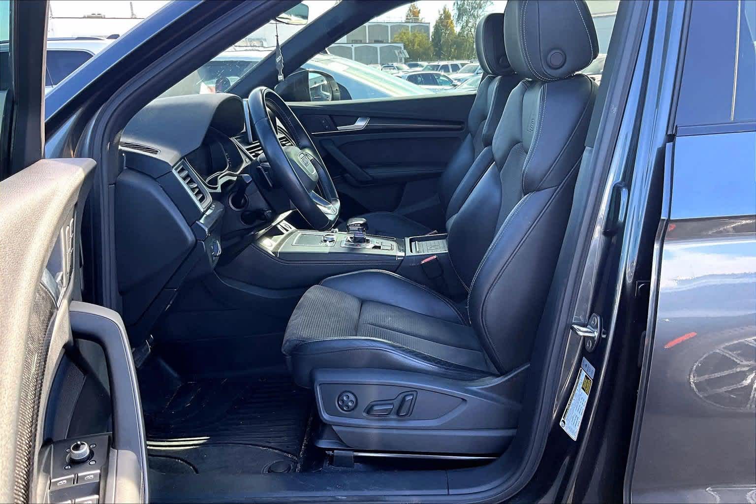 2020 Audi SQ5 Premium Plus