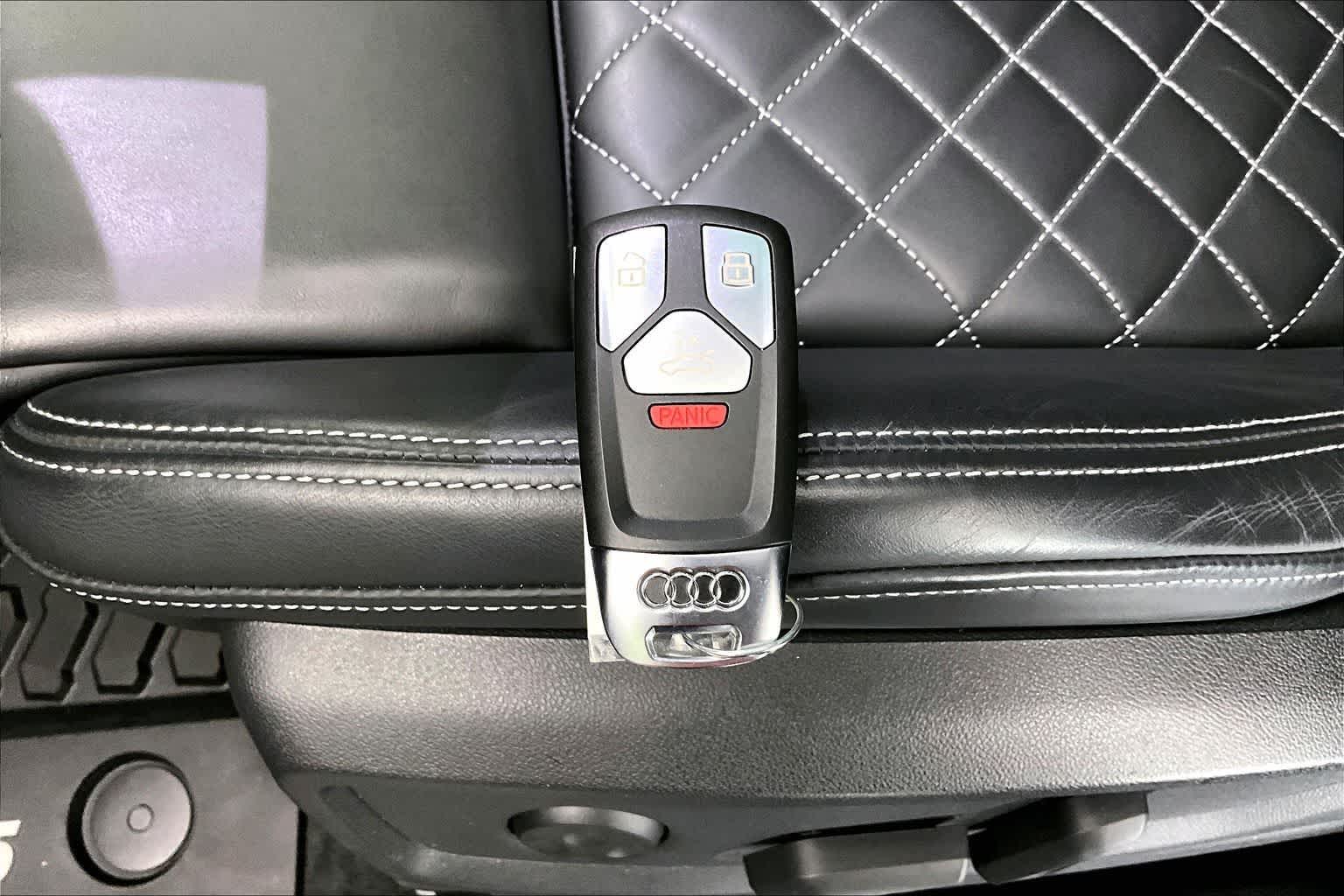 2024 Audi SQ5 Prestige