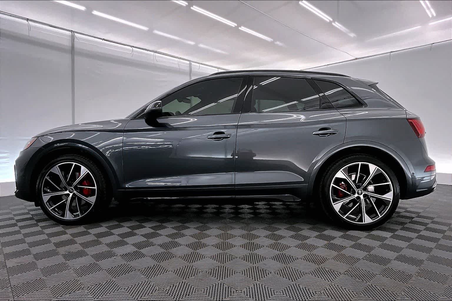 2024 Audi SQ5 Prestige