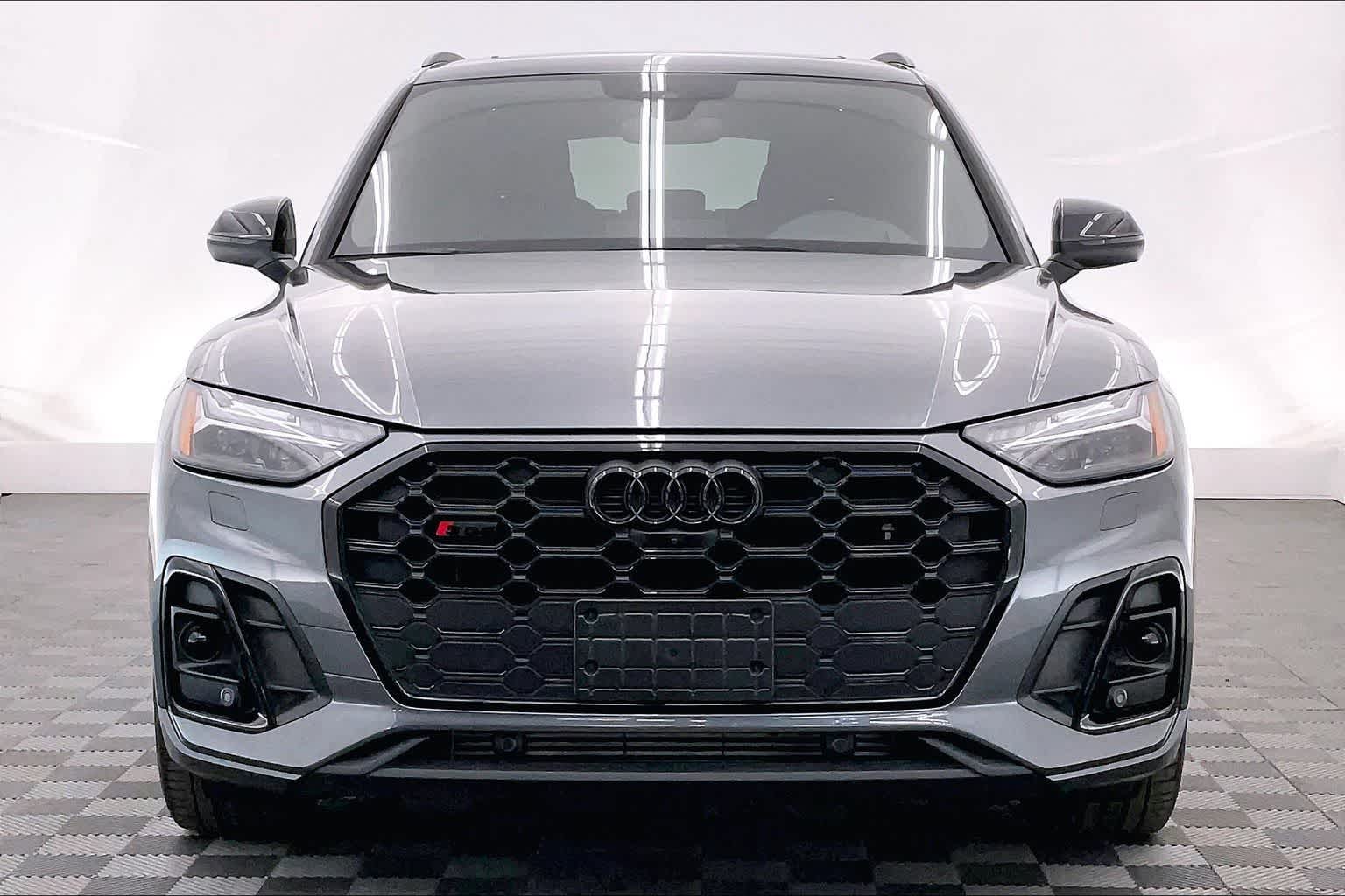 2024 Audi SQ5 Prestige