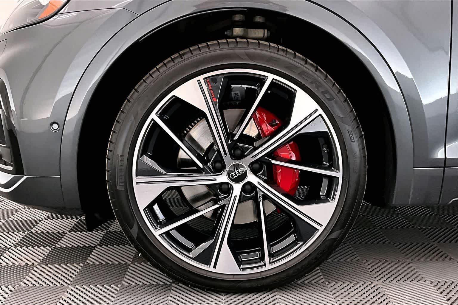 2024 Audi SQ5 Prestige