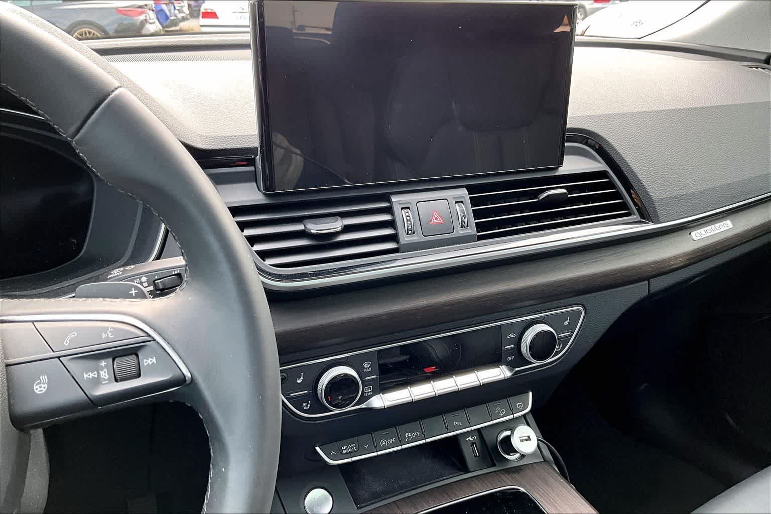 2022 Audi Q5 S line Premium Plus