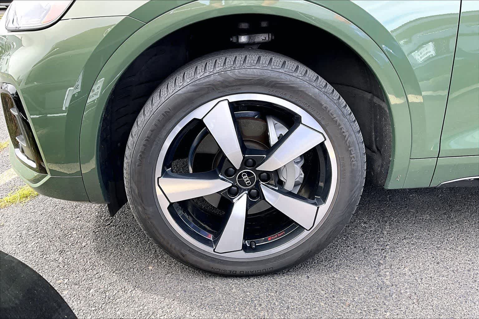 2022 Audi Q5 S line Premium Plus