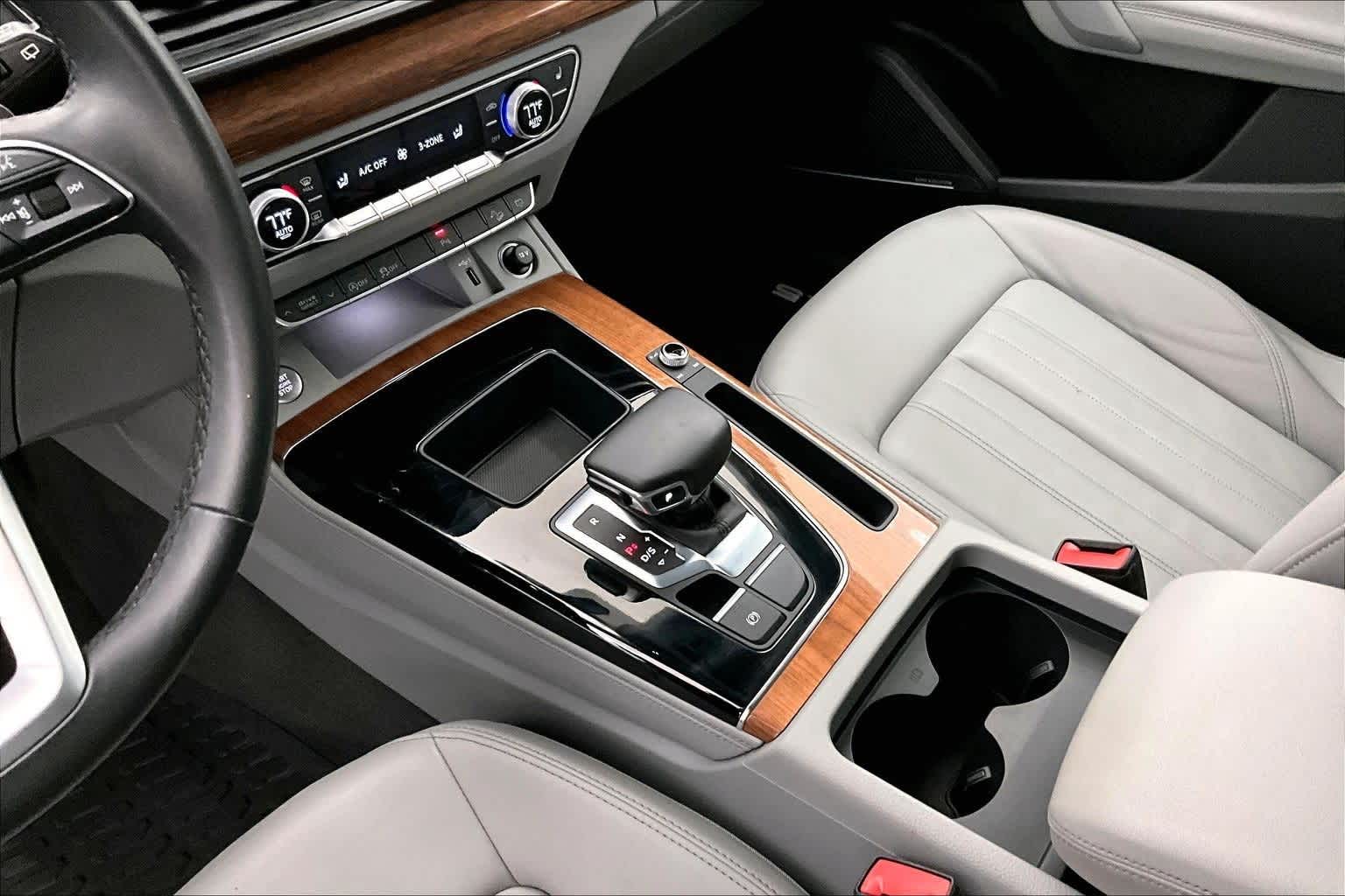 2023 Audi Q5 S line Premium Plus