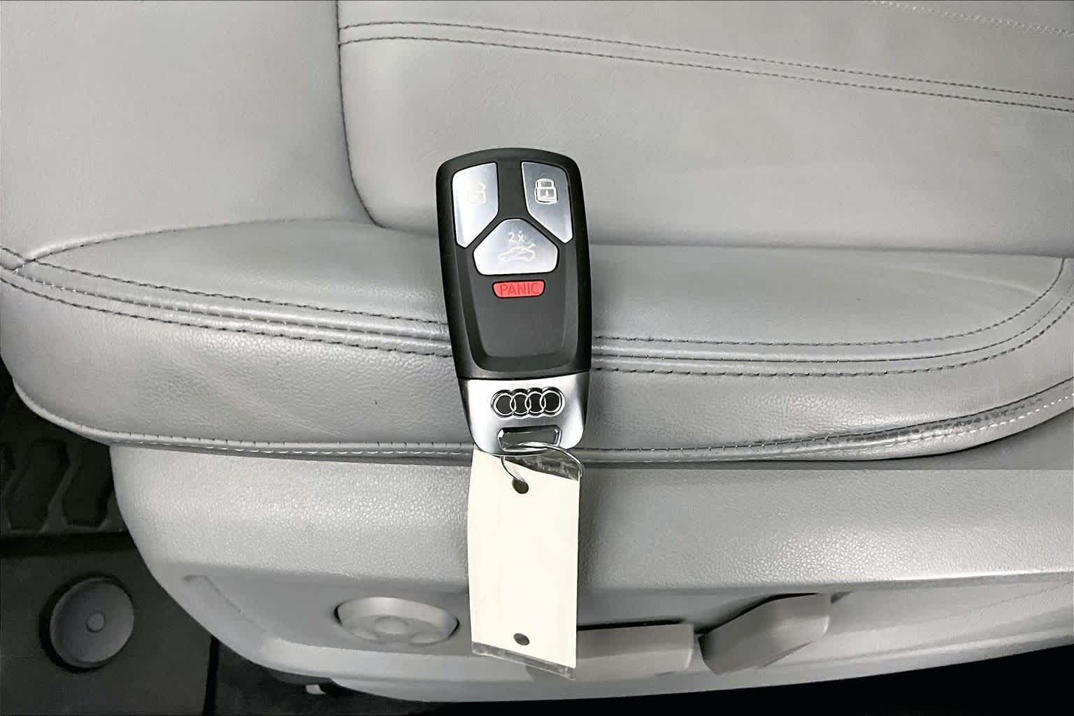 2023 Audi Q5 S line Premium Plus