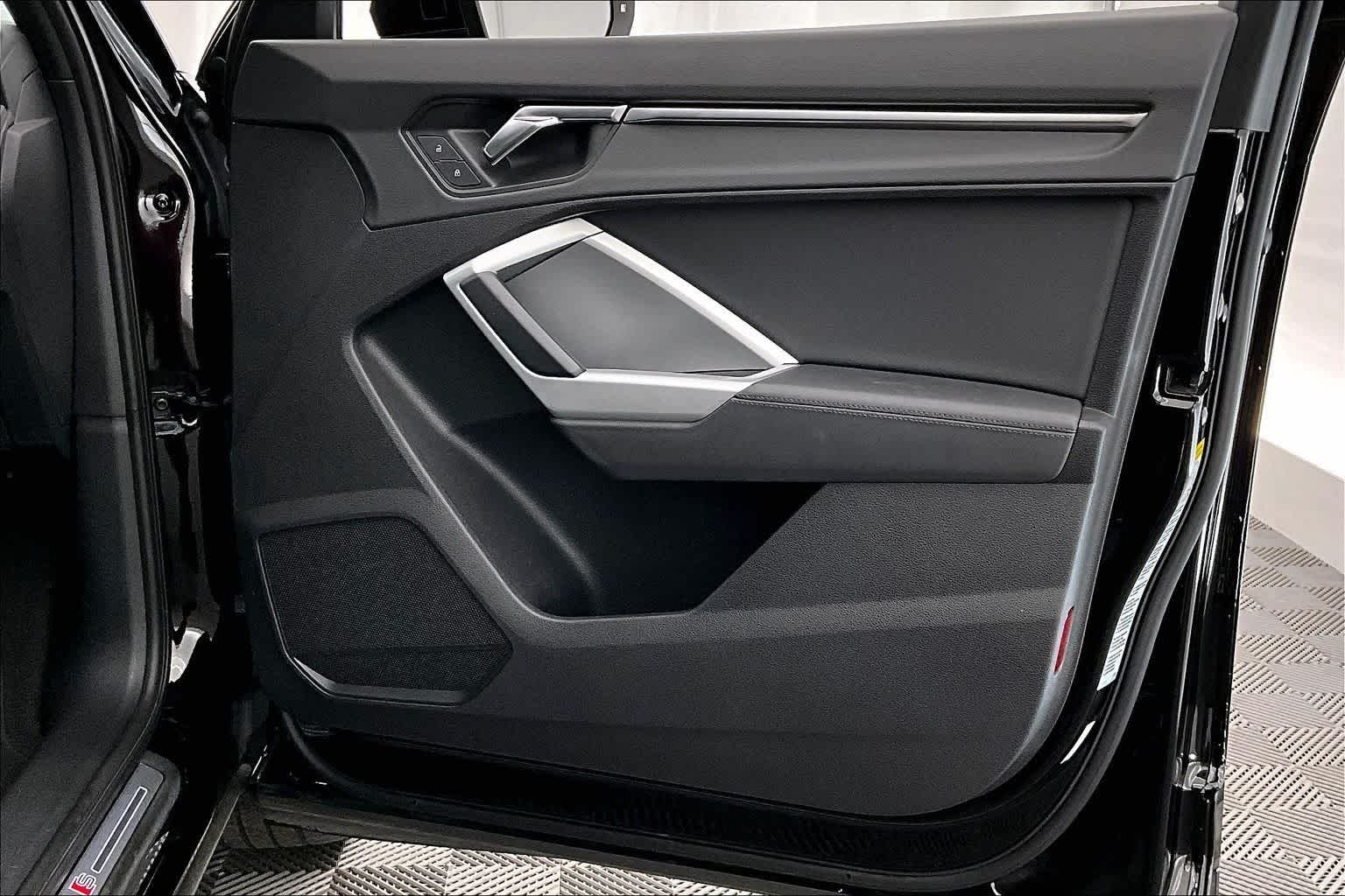 2020 Audi Q3 S line Premium Plus
