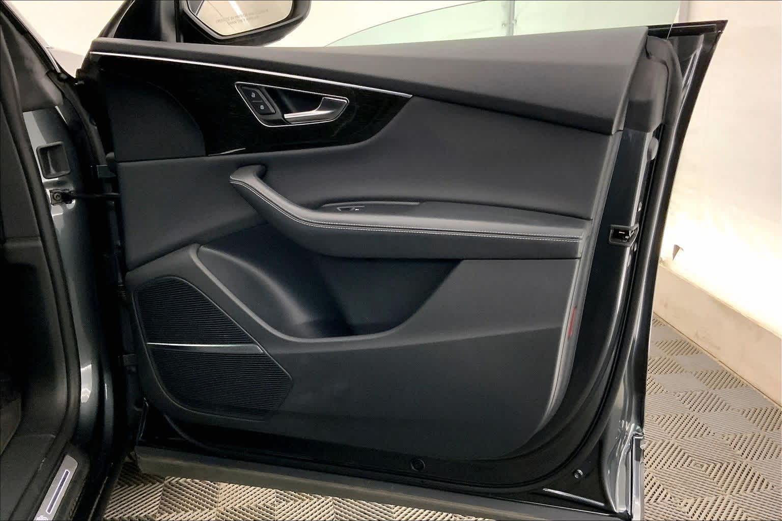 2022 Audi Q8 Prestige