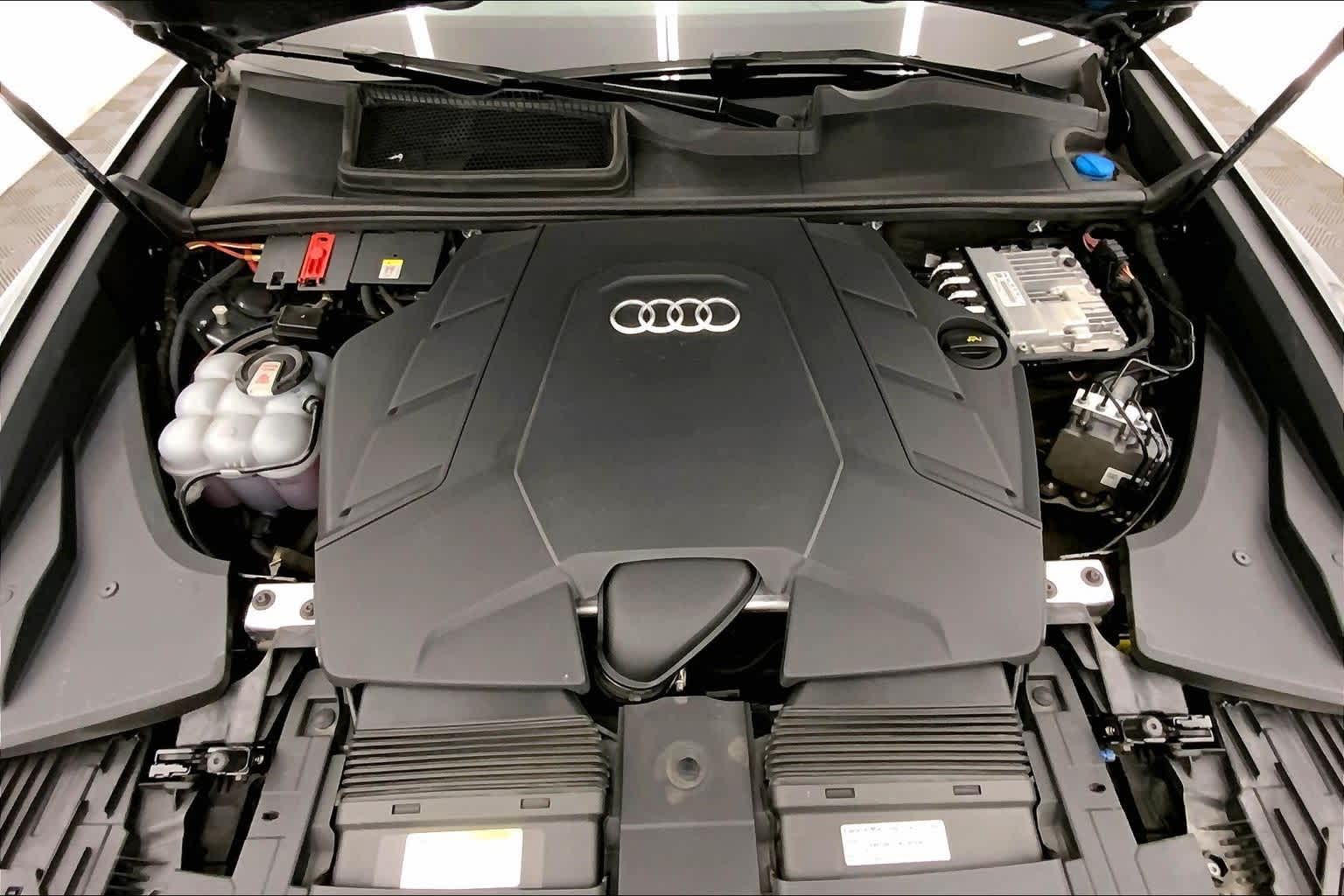 2022 Audi Q8 Prestige