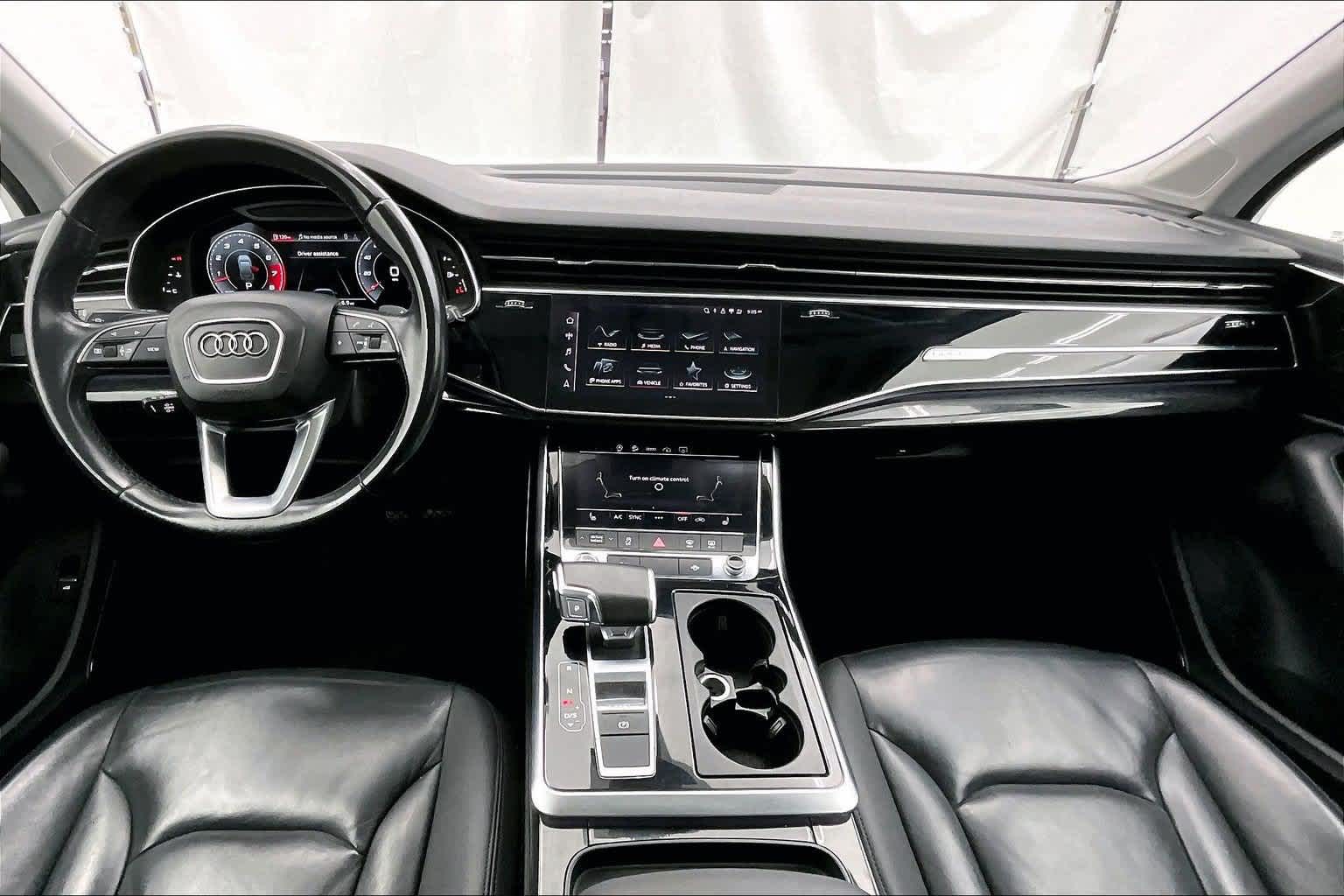 2021 Audi Q7 Premium Plus