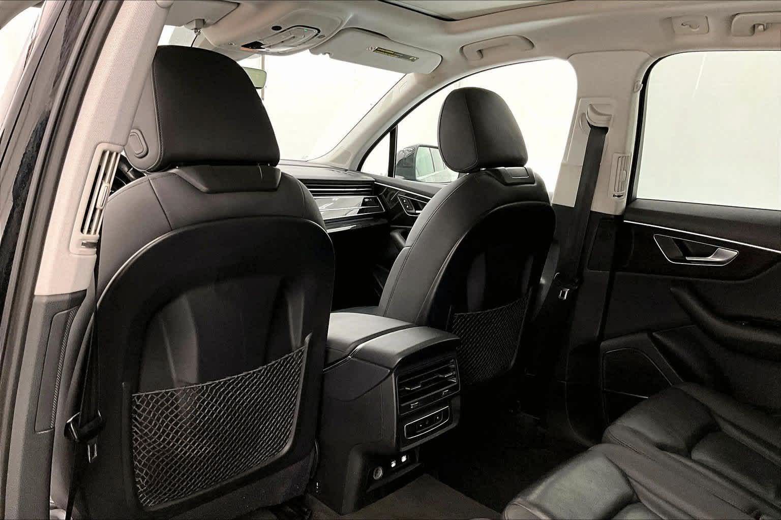 2021 Audi Q7 Premium Plus