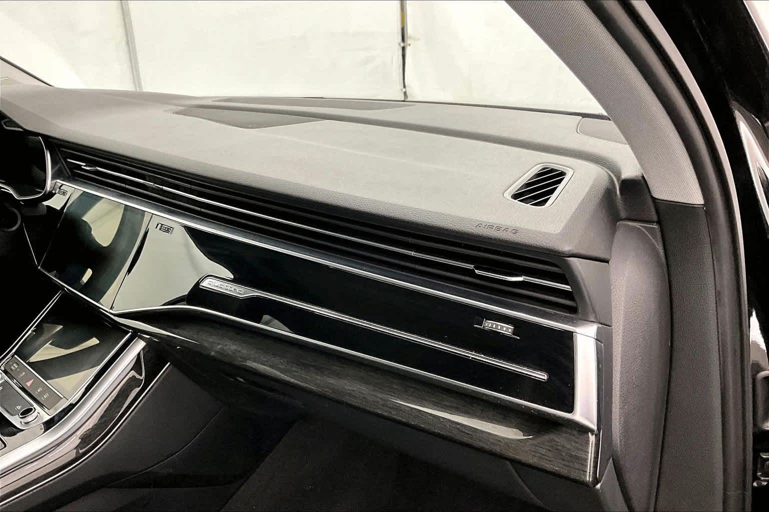 2021 Audi Q7 Premium Plus