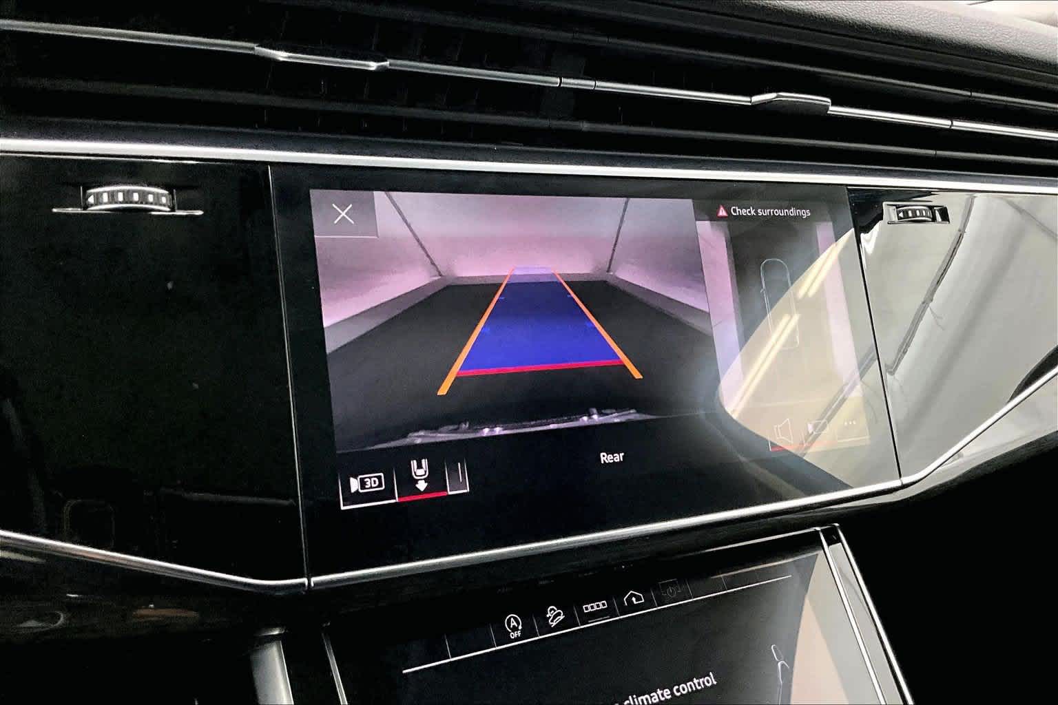 2021 Audi Q7 Premium Plus