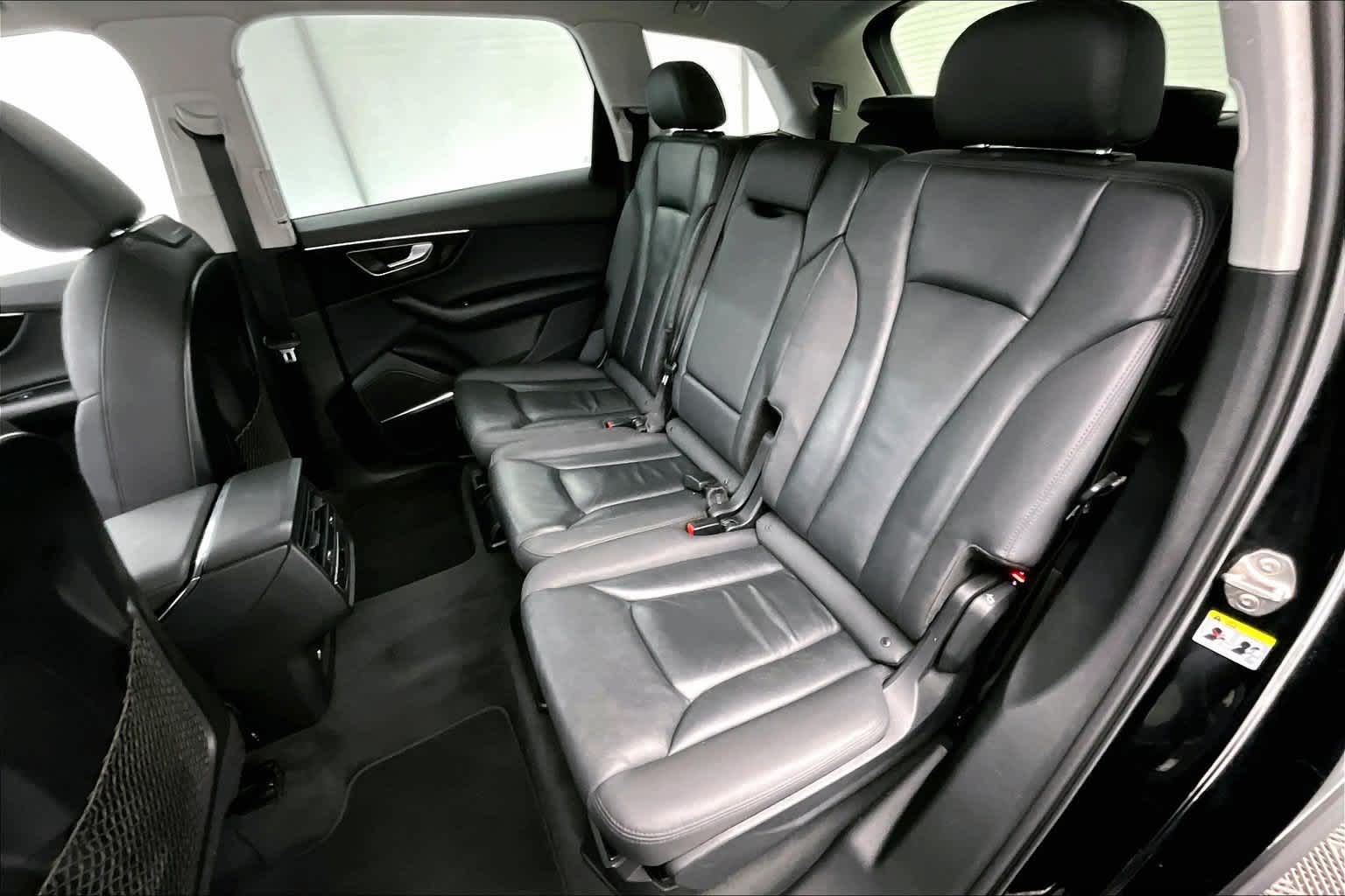 2021 Audi Q7 Premium Plus