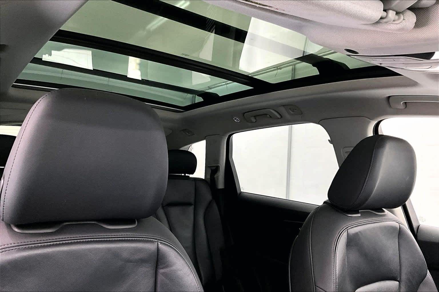 2021 Audi Q7 Premium Plus
