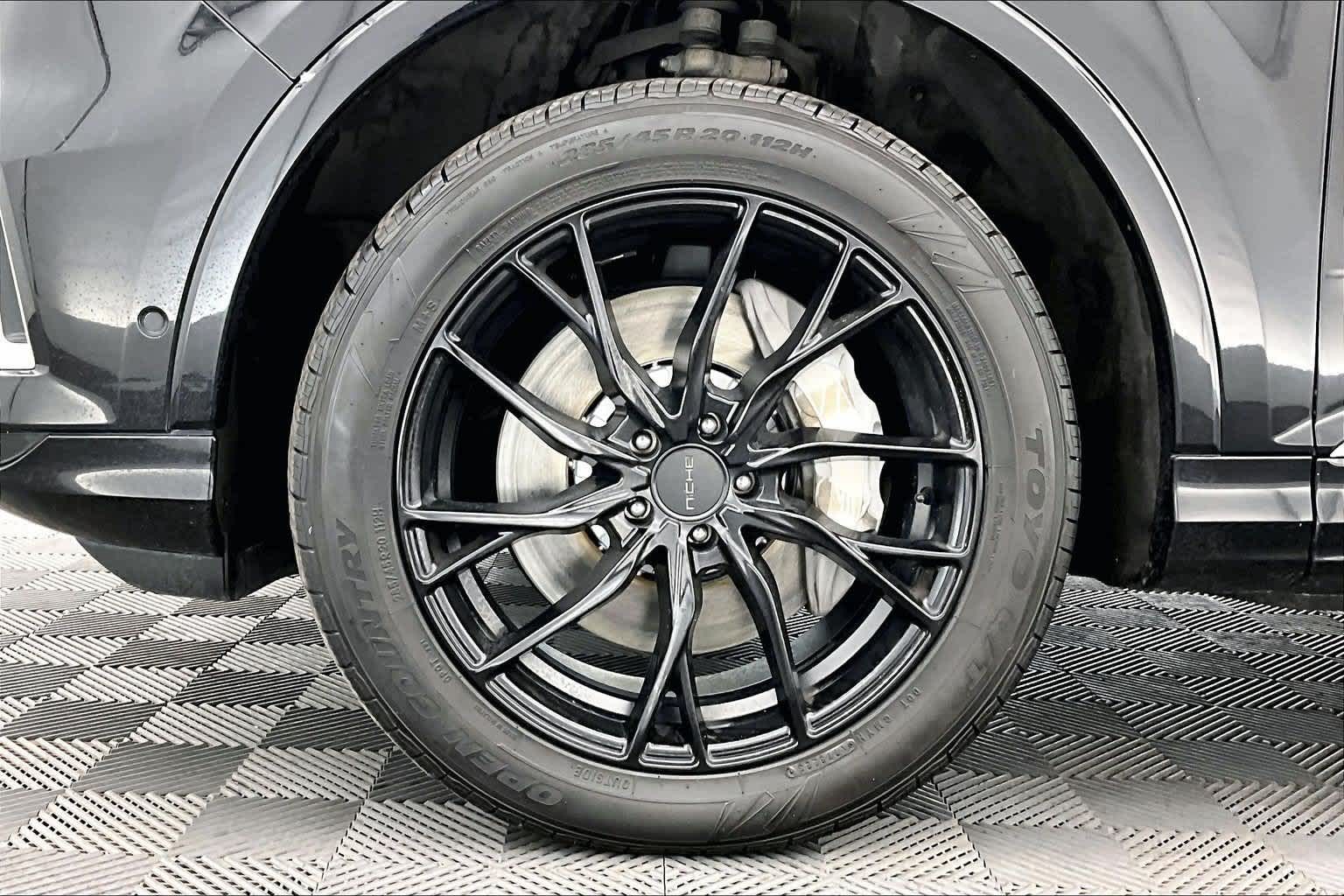 2021 Audi Q7 Premium Plus