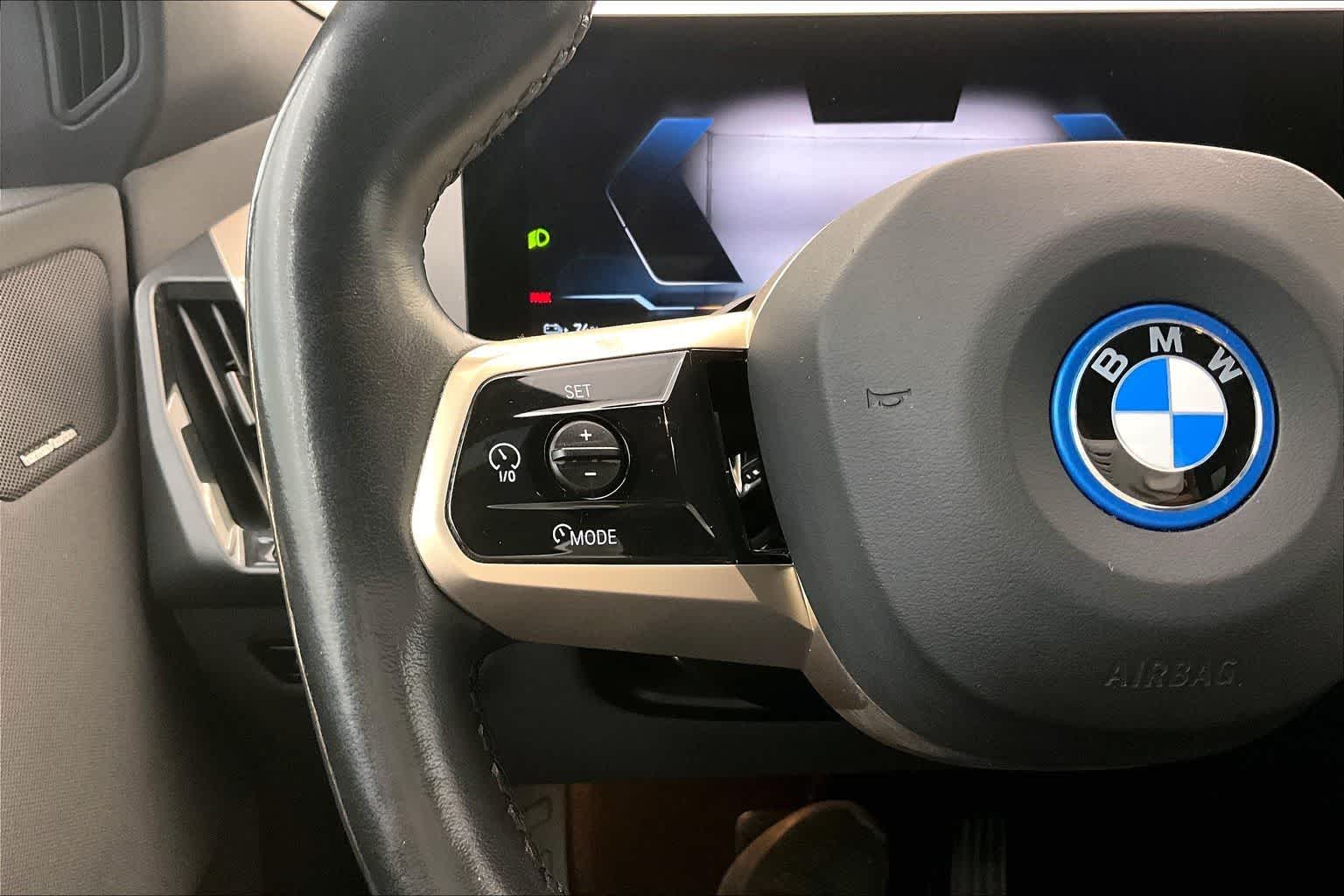 2024 BMW iX xDrive50