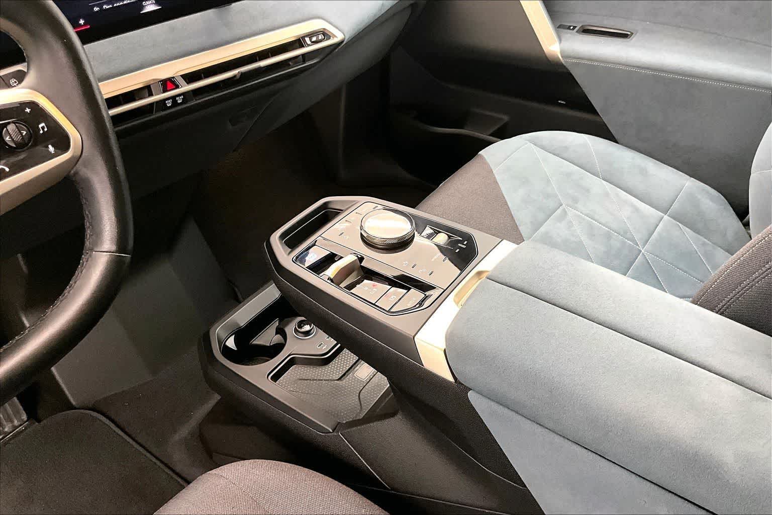 2023 BMW iX xDrive50