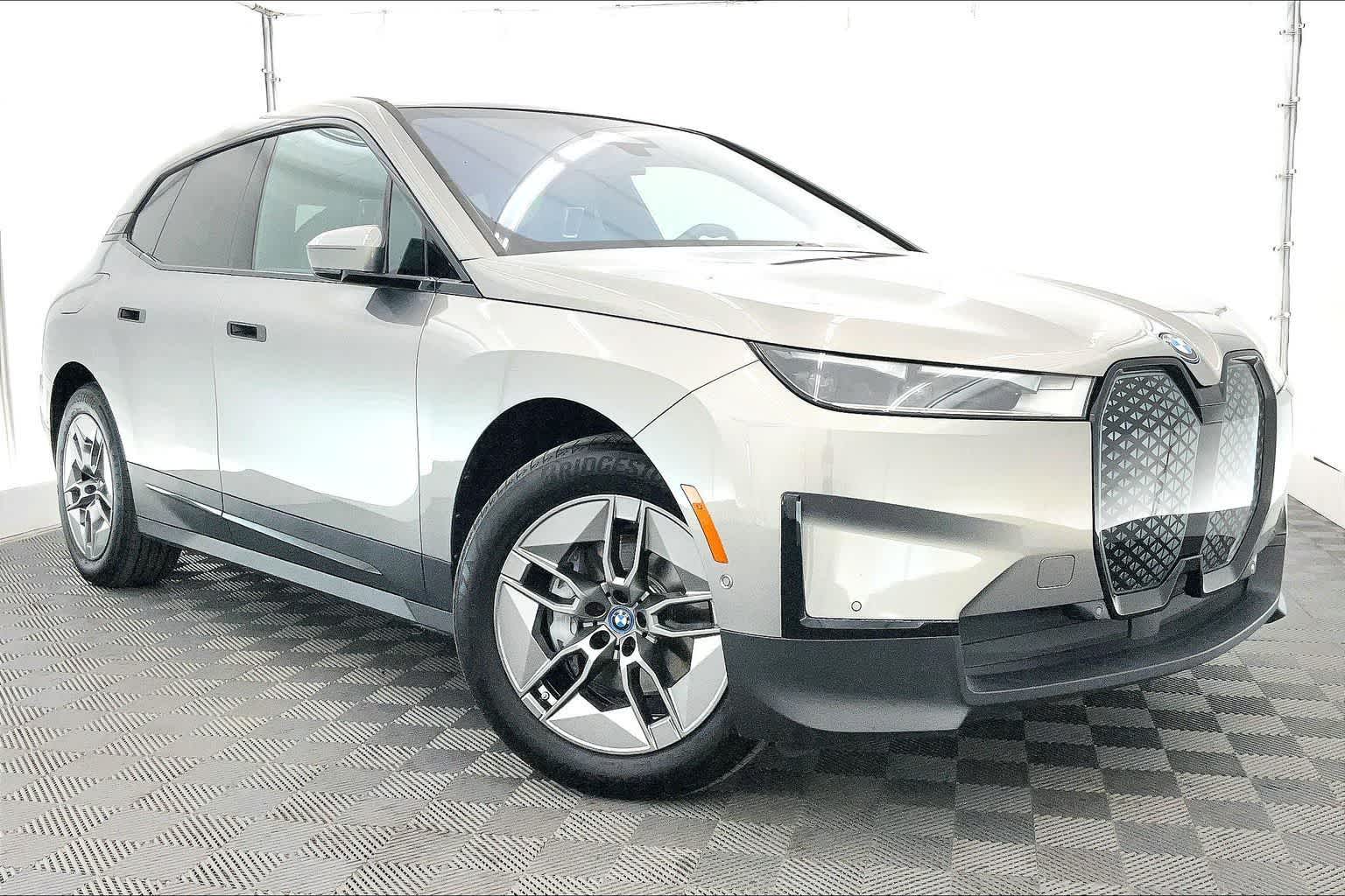 2023 BMW iX xDrive50