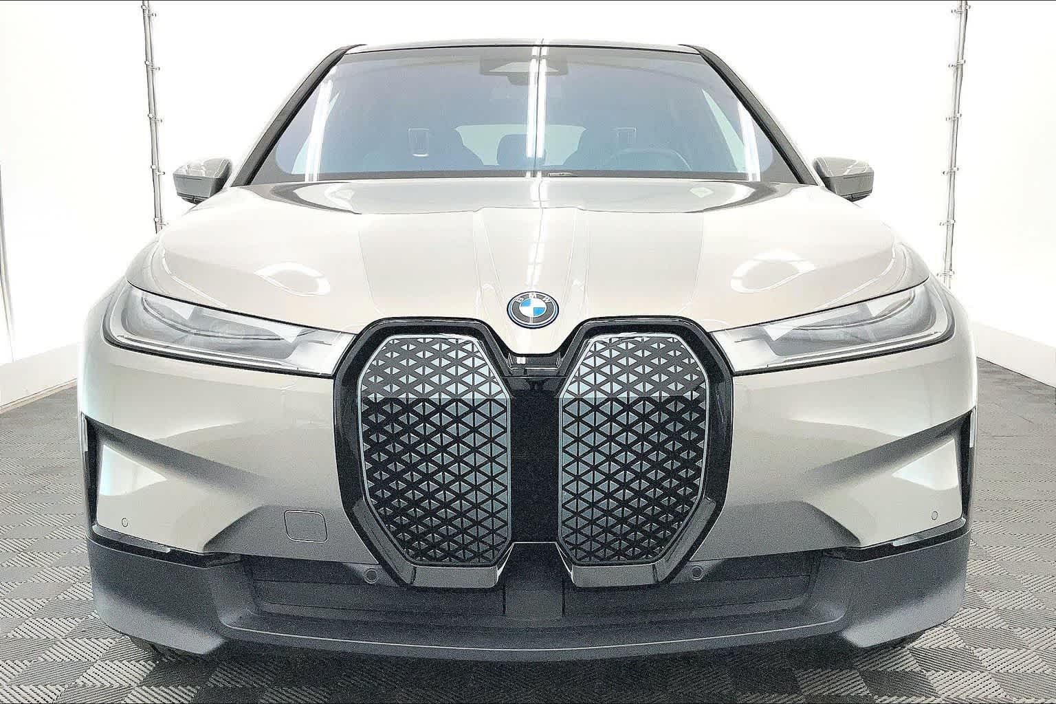 2023 BMW iX xDrive50