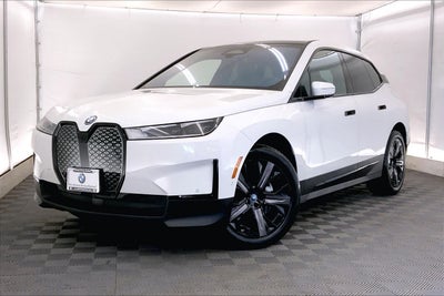 2025 BMW iX xDrive50