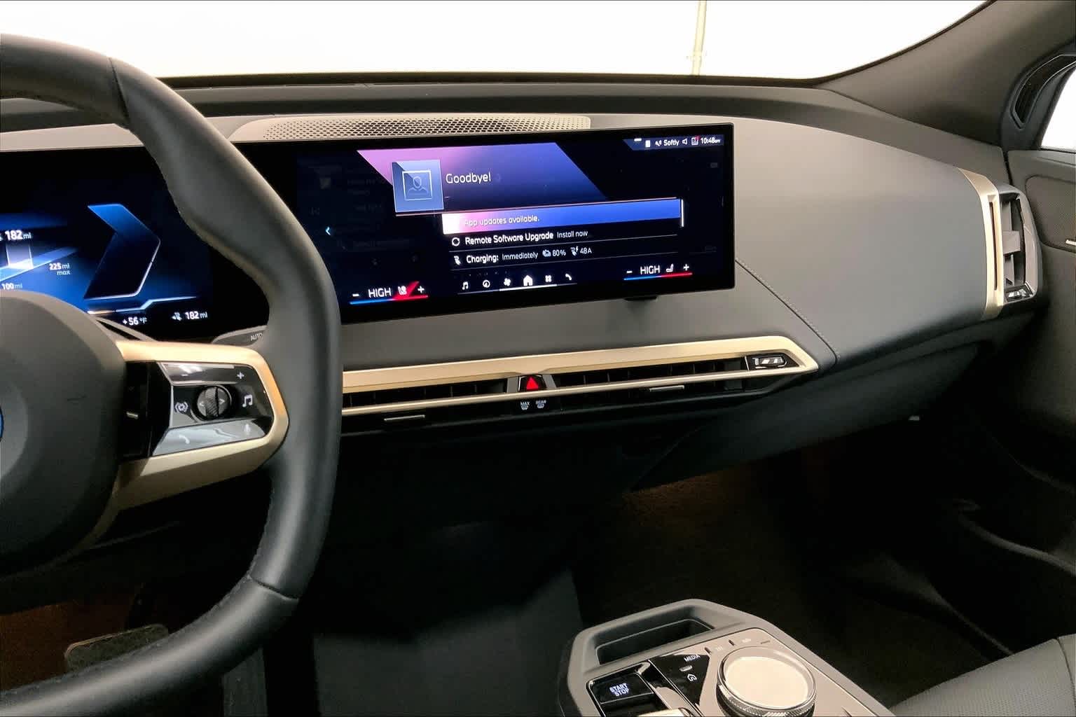 2025 BMW iX xDrive50