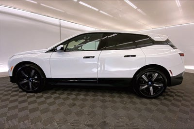 2025 BMW iX xDrive50