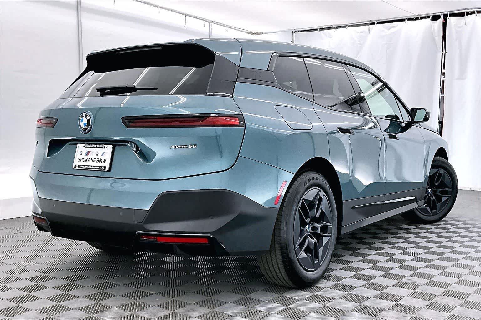 2023 BMW iX xDrive50