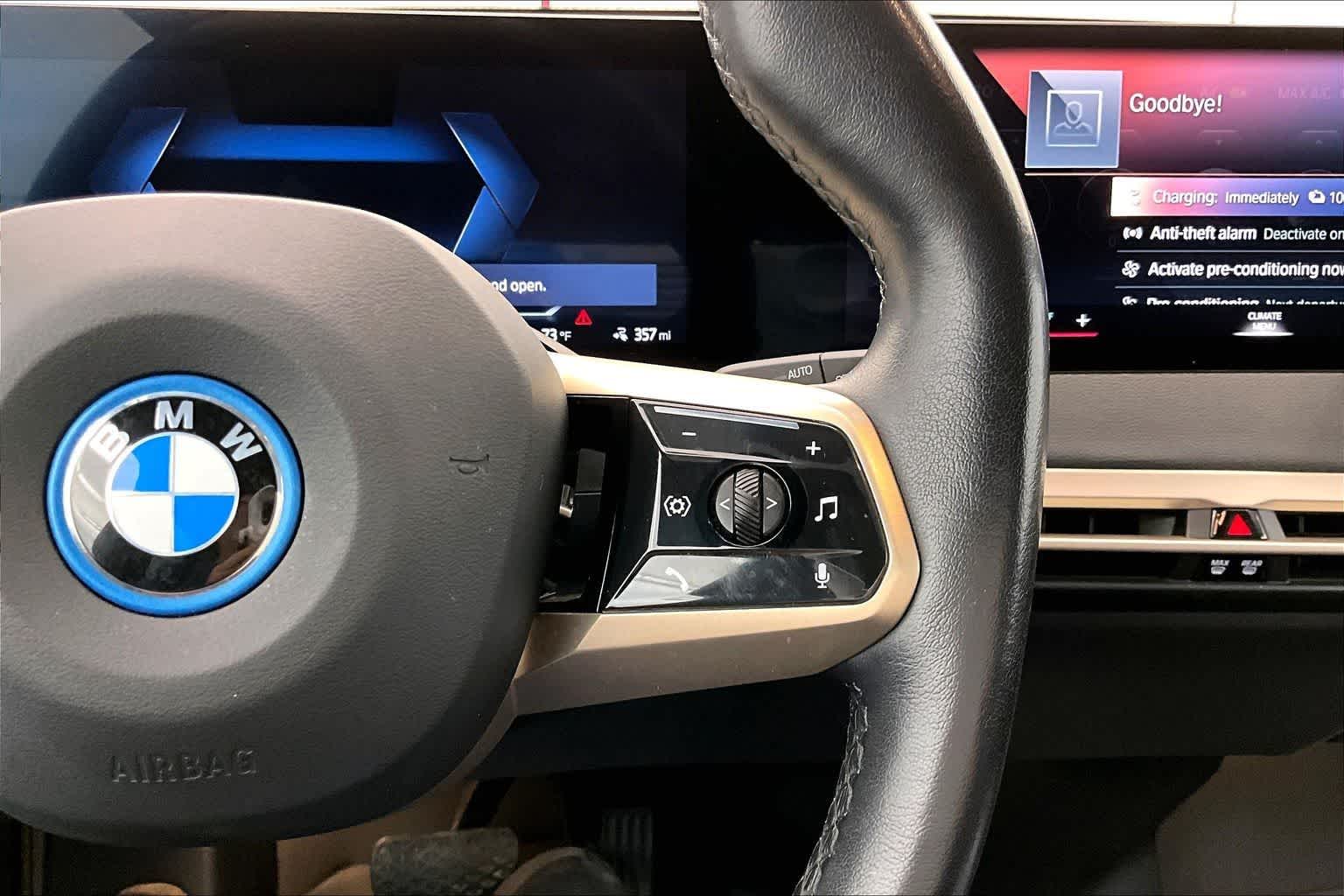 2023 BMW iX xDrive50