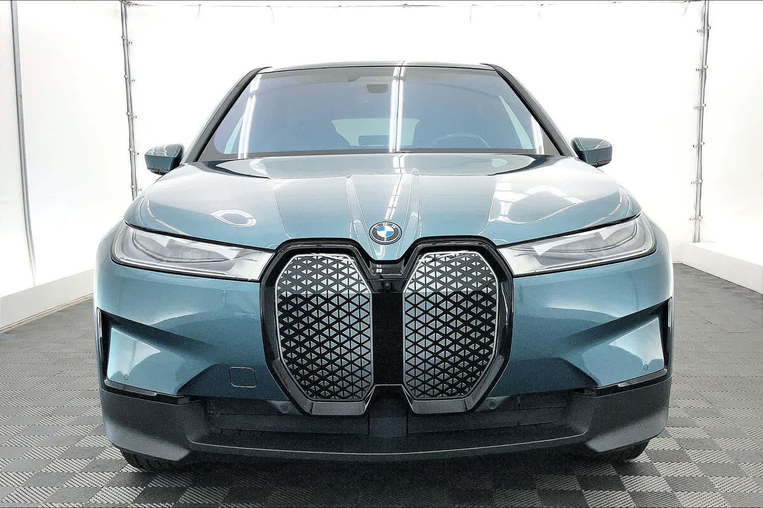 2023 BMW iX xDrive50