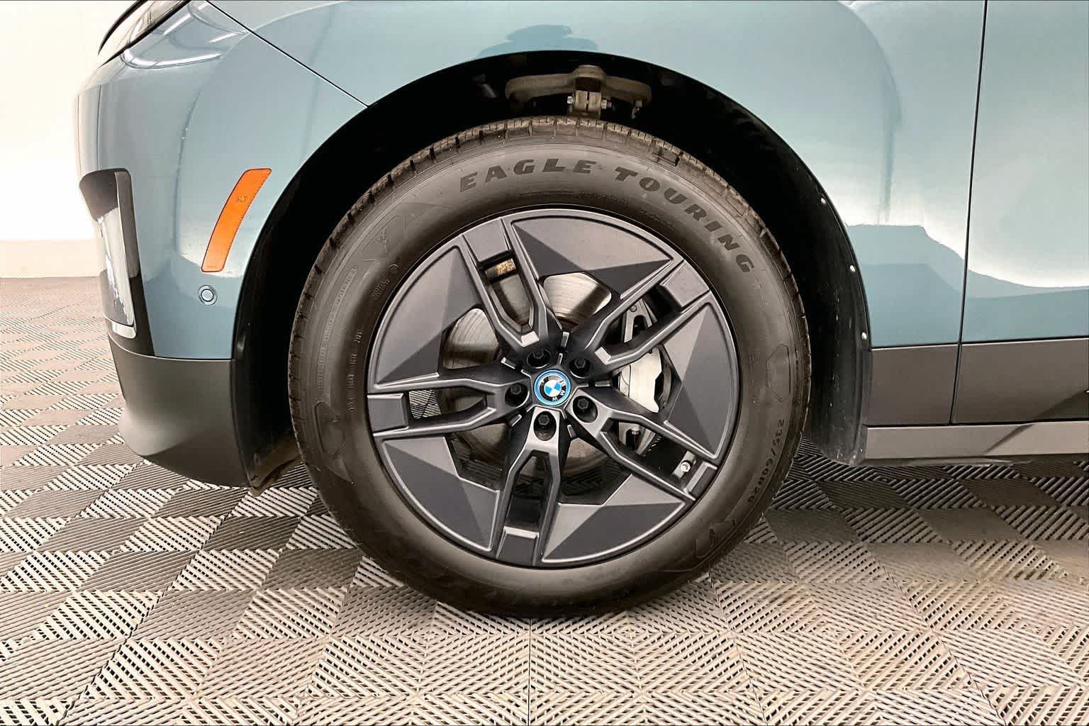 2023 BMW iX xDrive50