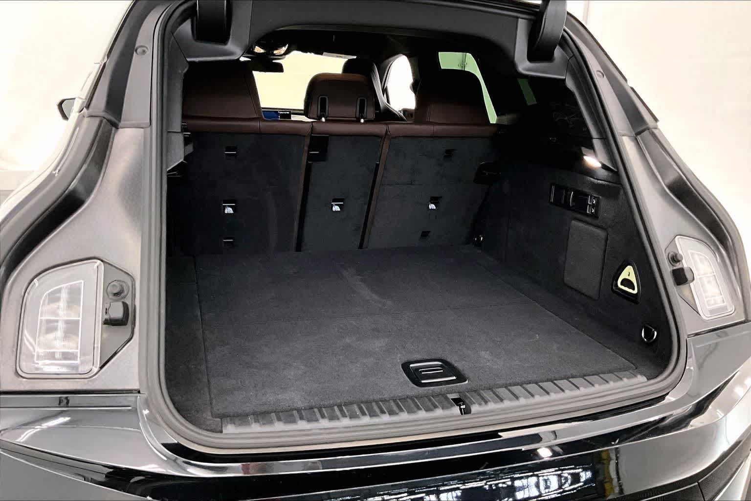 2025 BMW iX xDrive50