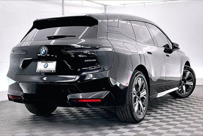 2025 BMW iX xDrive50