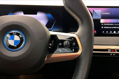2025 BMW iX xDrive50