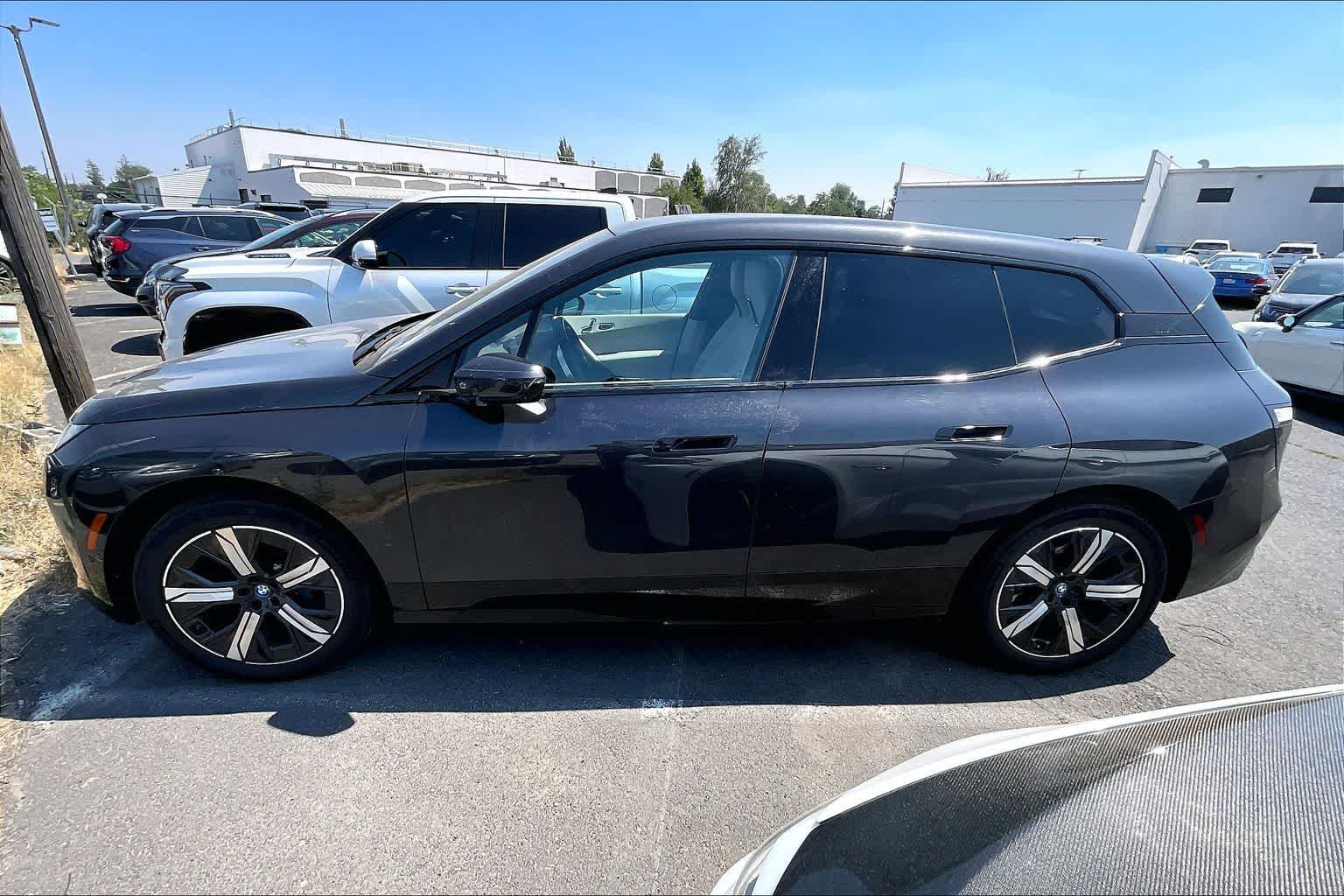2024 BMW iX xDrive50