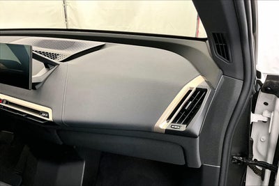 2025 BMW iX xDrive50