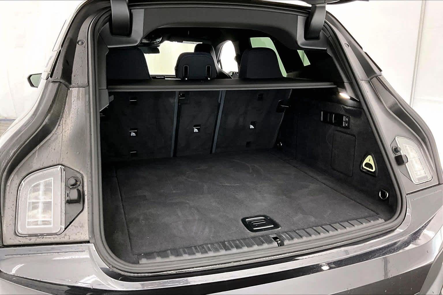 2025 BMW iX xDrive50