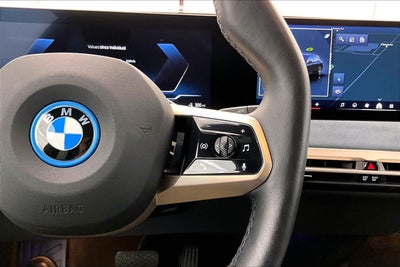 2025 BMW iX xDrive50