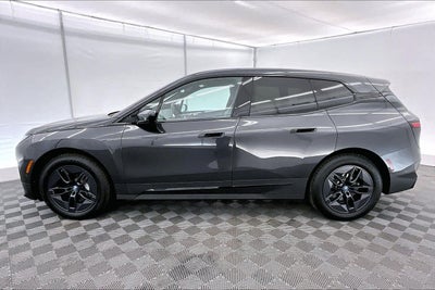 2025 BMW iX xDrive50
