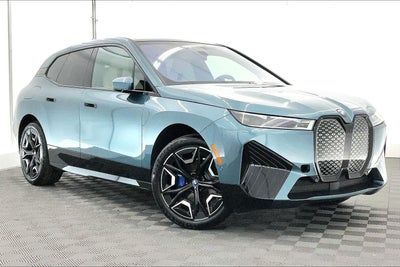 2025 BMW iX xDrive50