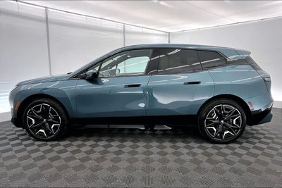 2025 BMW iX xDrive50