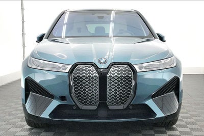 2025 BMW iX xDrive50