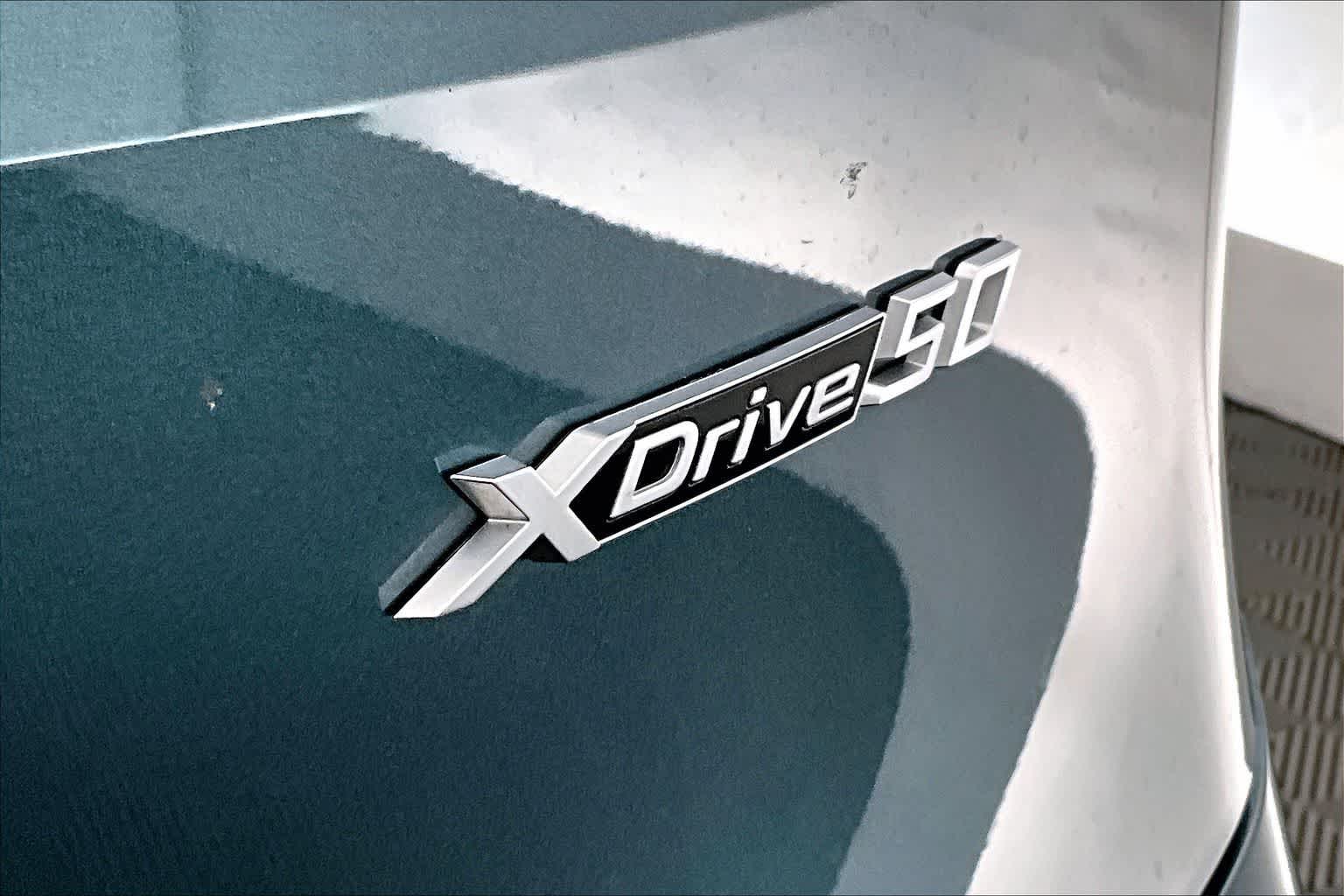 2025 BMW iX xDrive50