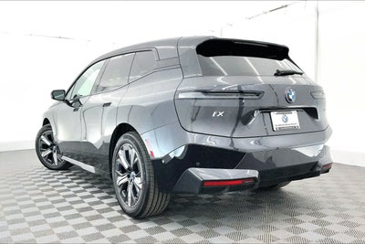 2025 BMW iX xDrive50