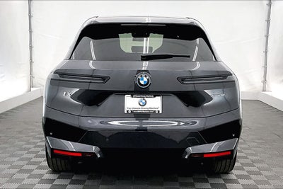2025 BMW iX xDrive50