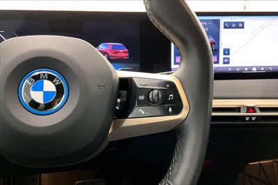 2024 BMW iX xDrive50