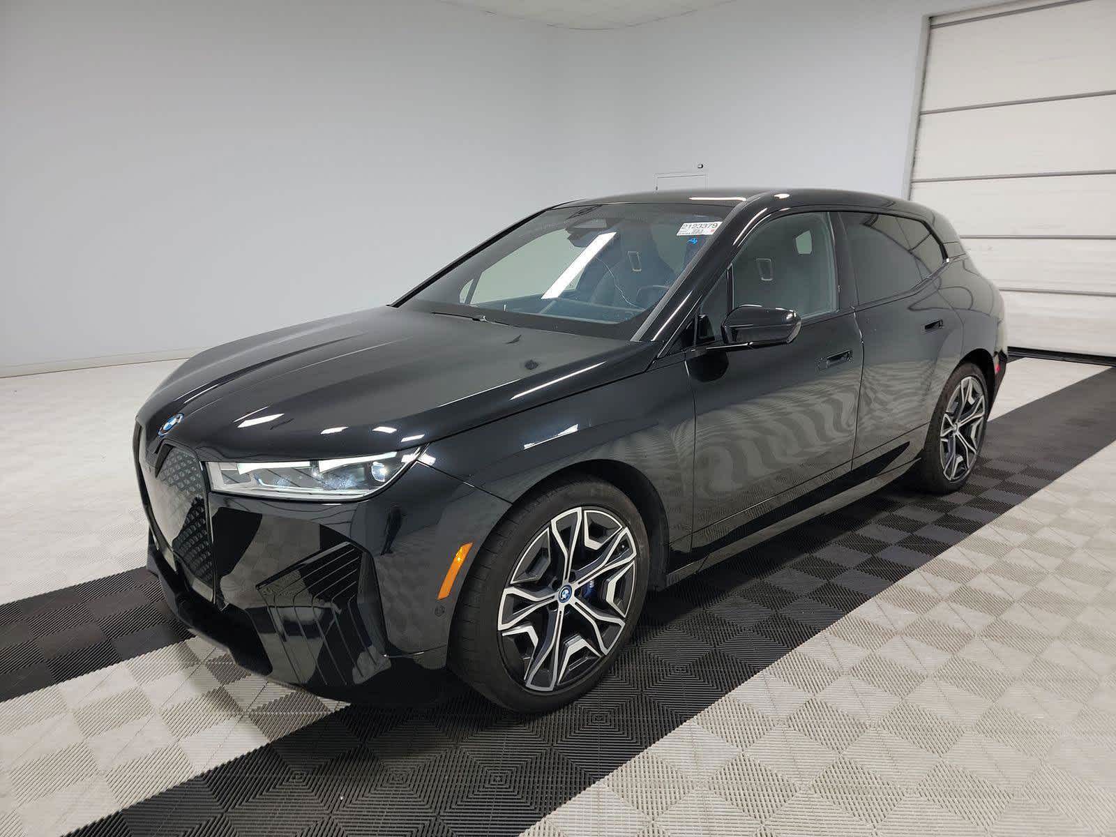 2023 BMW iX