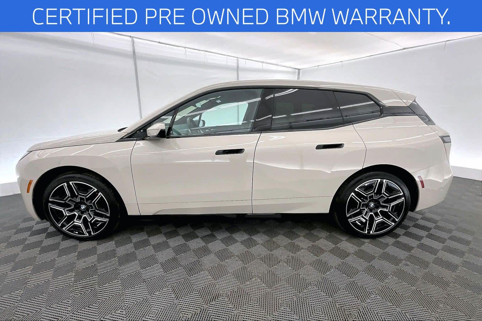 2026 BMW iX xDrive45