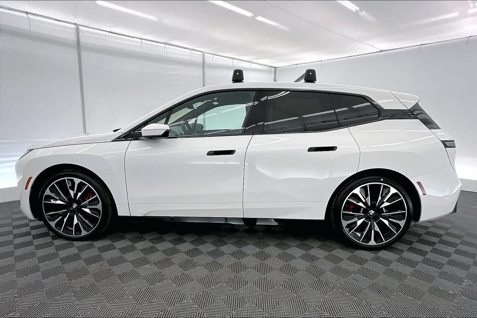 2026 BMW iX xDrive45