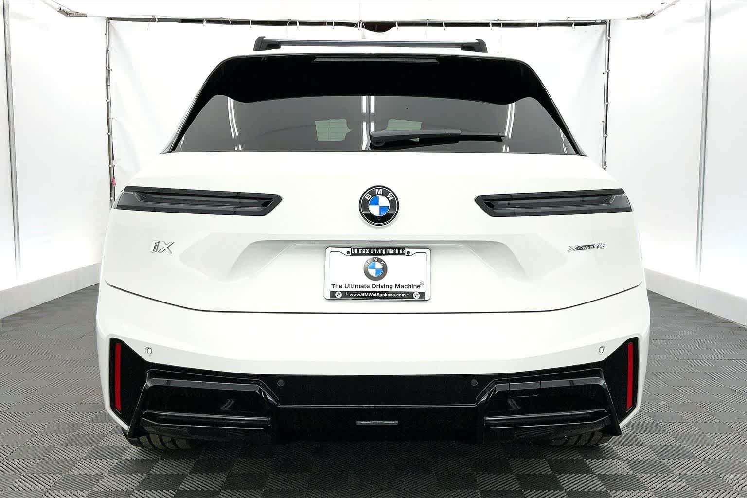 2026 BMW iX xDrive45